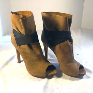 Latitude Femme Anthropology Women’s Tan Leather Peep-Toe Ankle Bootie 4” Heels